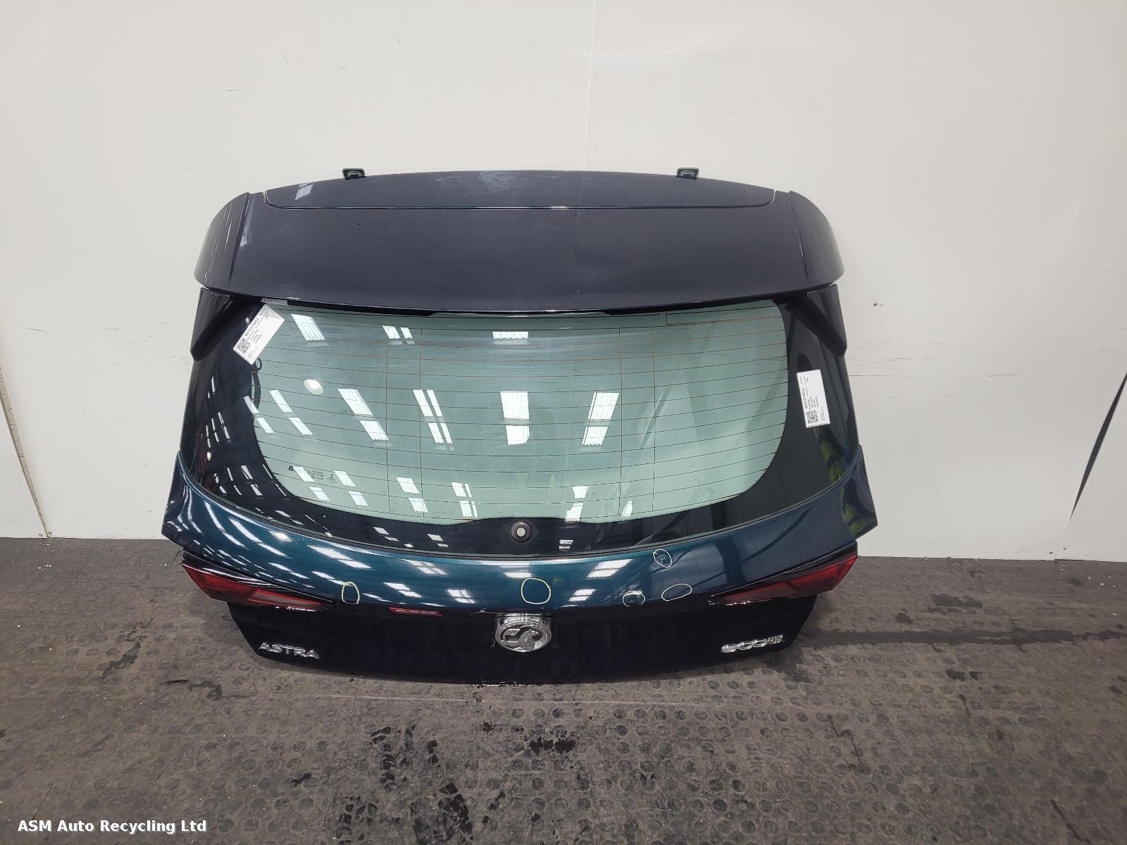 View Auto part Bootlid/Tailgate Vauxhall Astra 2016
