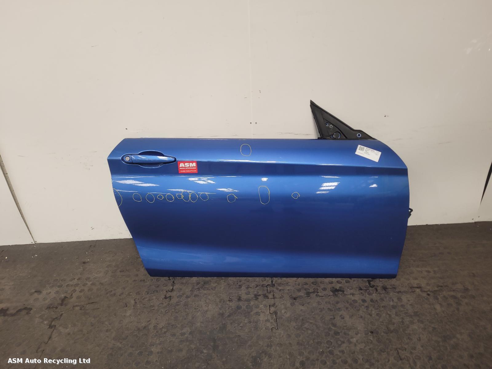 View Auto part R Front Door Bmw 1 Series 2012