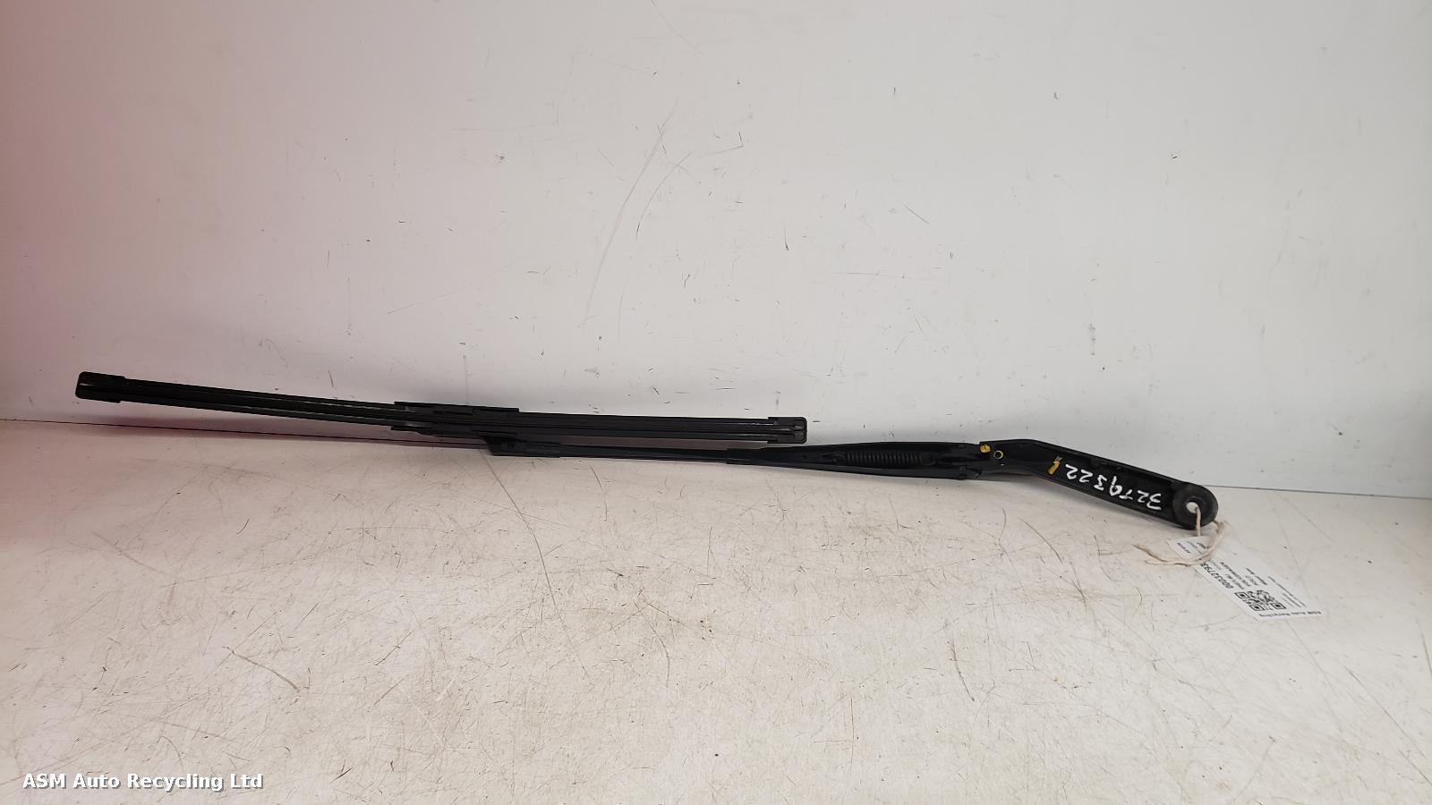 View Auto part Wiper Arm Volkswagen Polo 2007