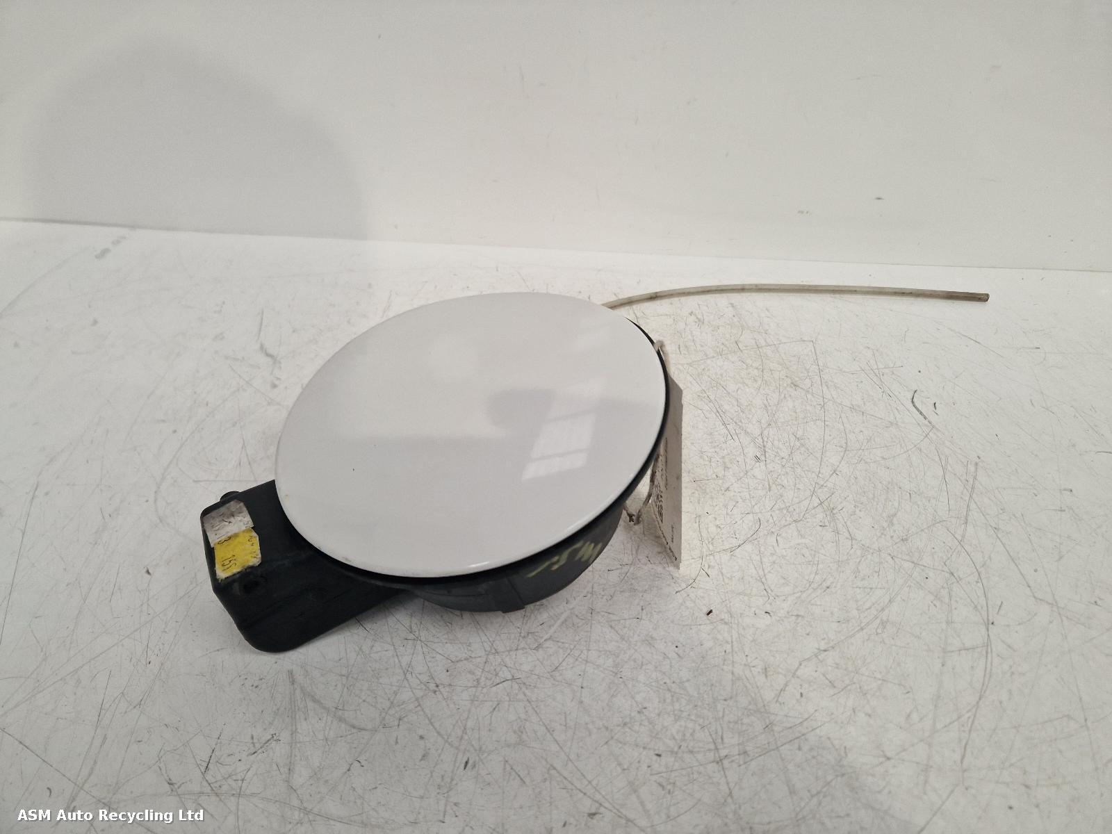 View Auto part Fuel Filler Flap Volkswagen Polo 2012