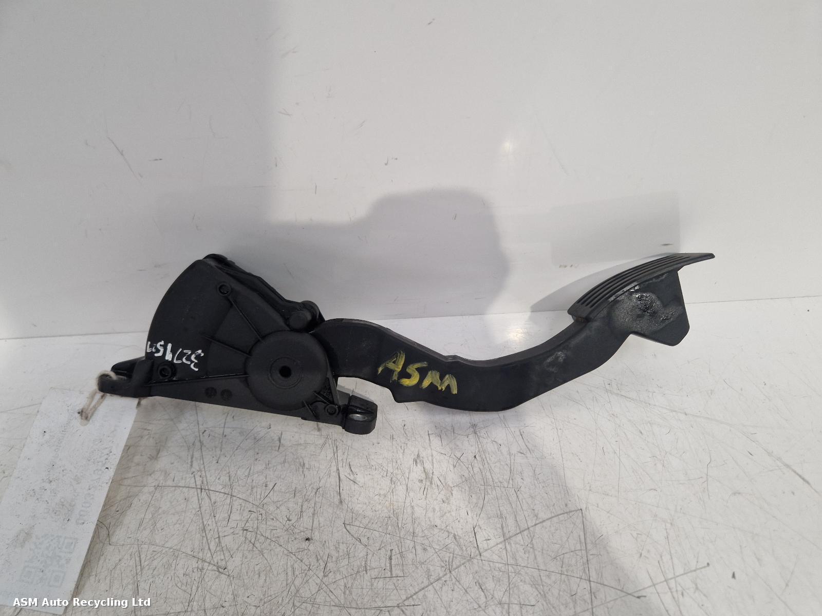 View Auto part Pedal Potentiometer Ford Focus 2008
