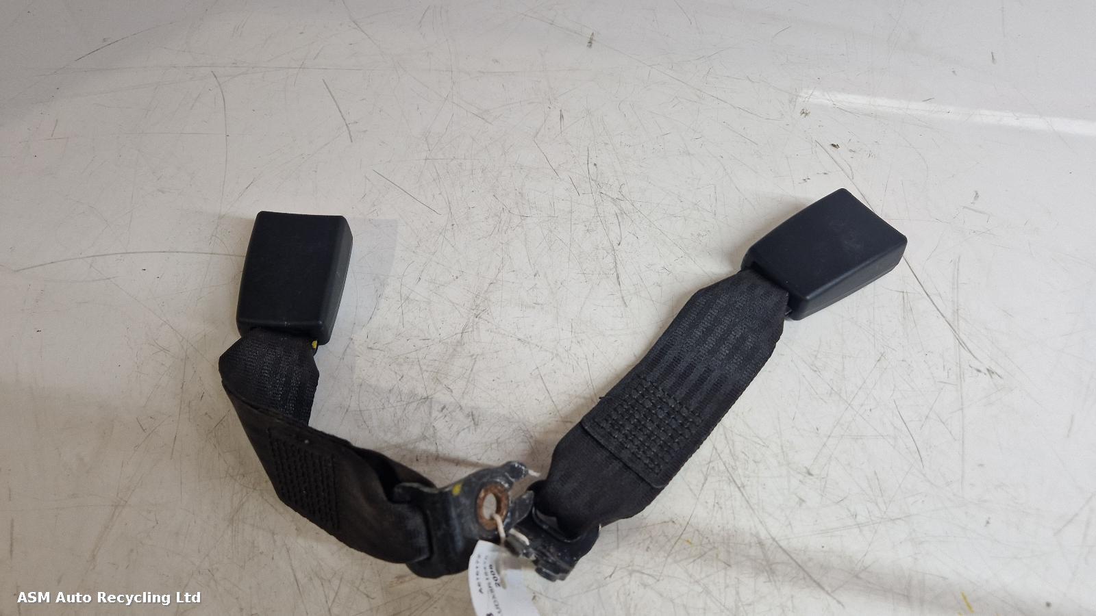 View Auto part Seat Belt Ford Focus 2008