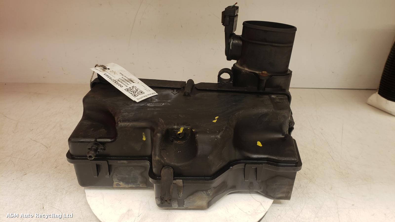 View Auto part Air Cleaner/Box Peugeot Partner 2010