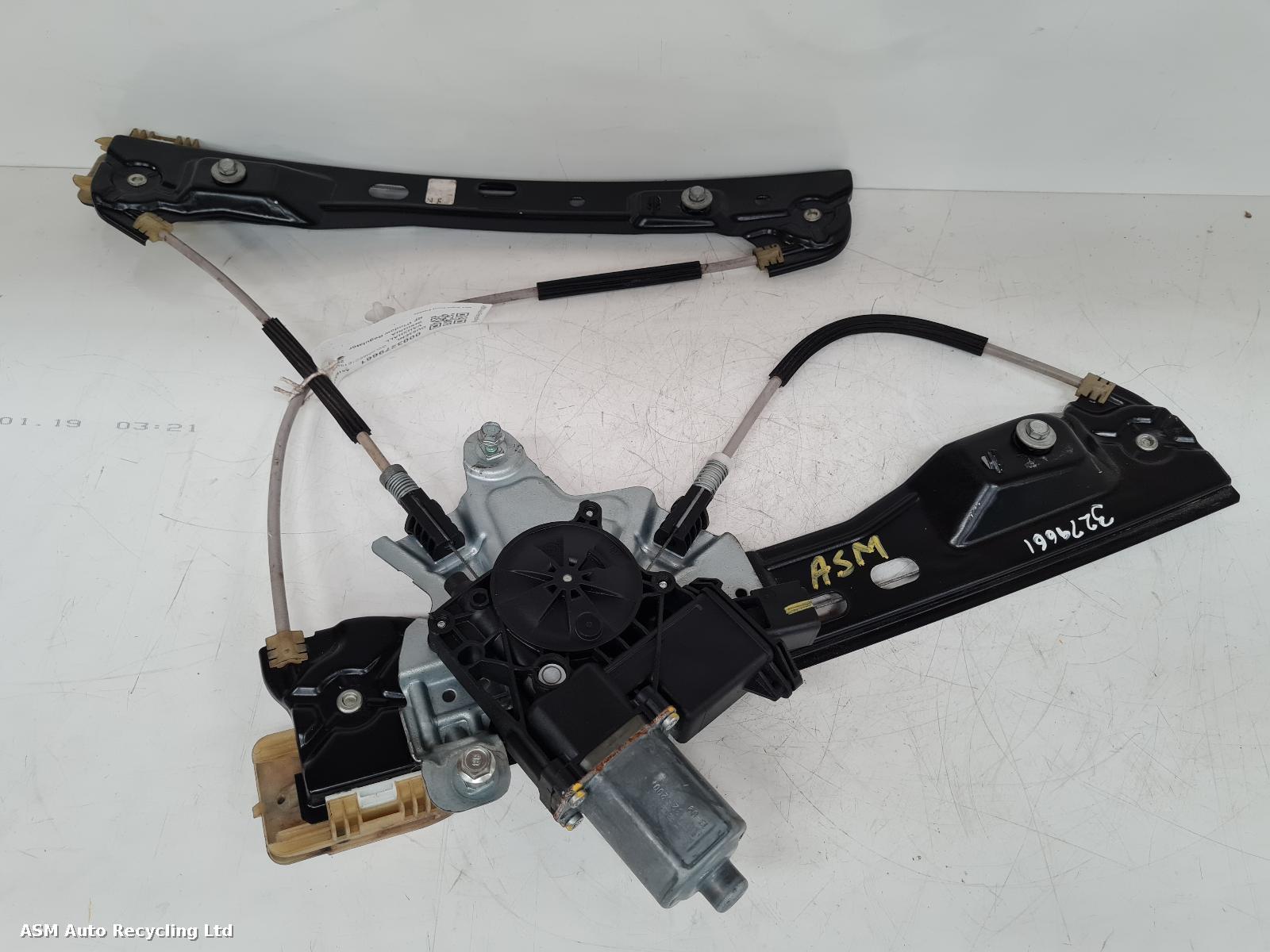 View Auto part RF Window Regulator Vauxhall Insignia 2013