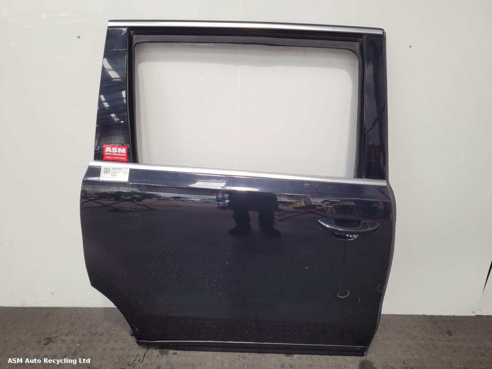View Auto part R Rear Door Volkswagen Sharan 2014