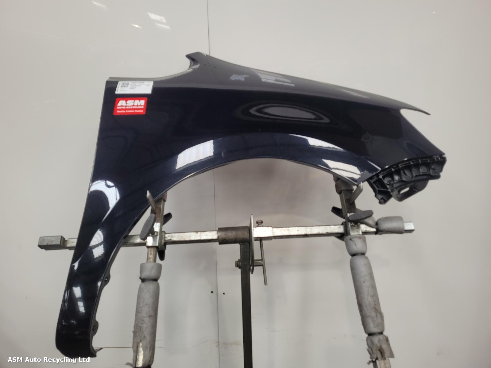 View Auto part R Wing Volkswagen Sharan 2014