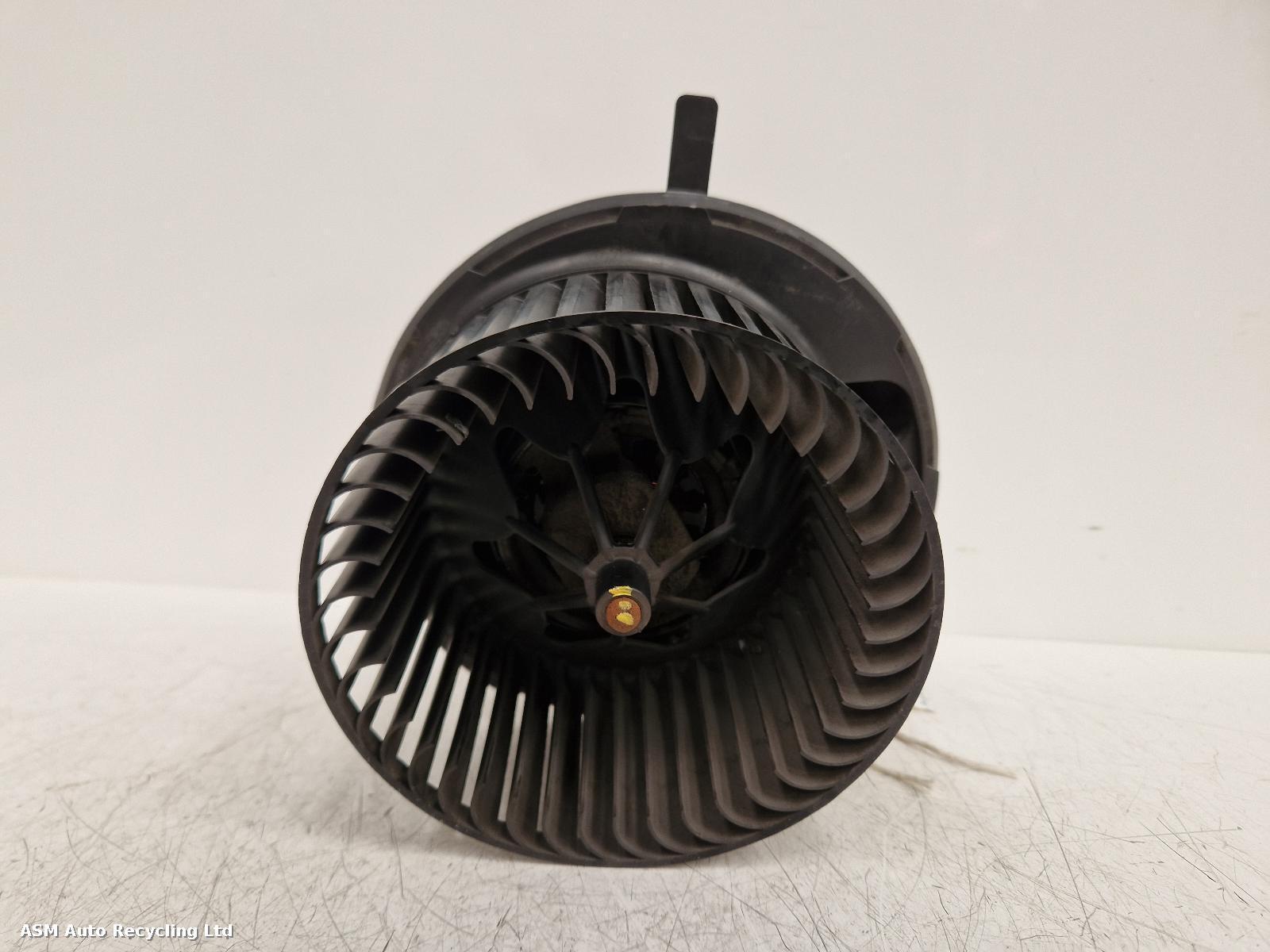 View Auto part Heater Motor/Assembly Volkswagen Sharan 2014