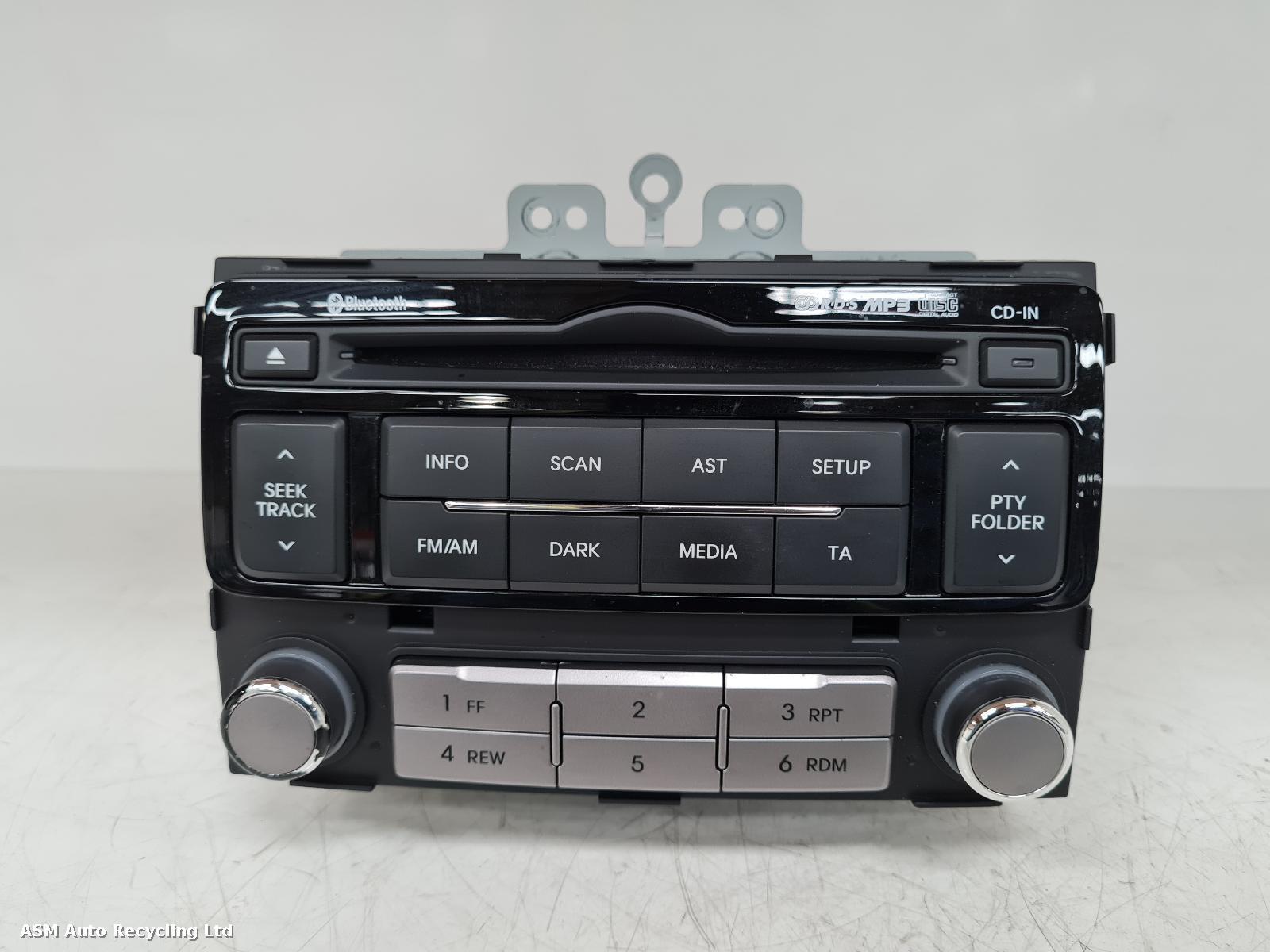 View Auto part A/V Equipment Hyundai I20 2013
