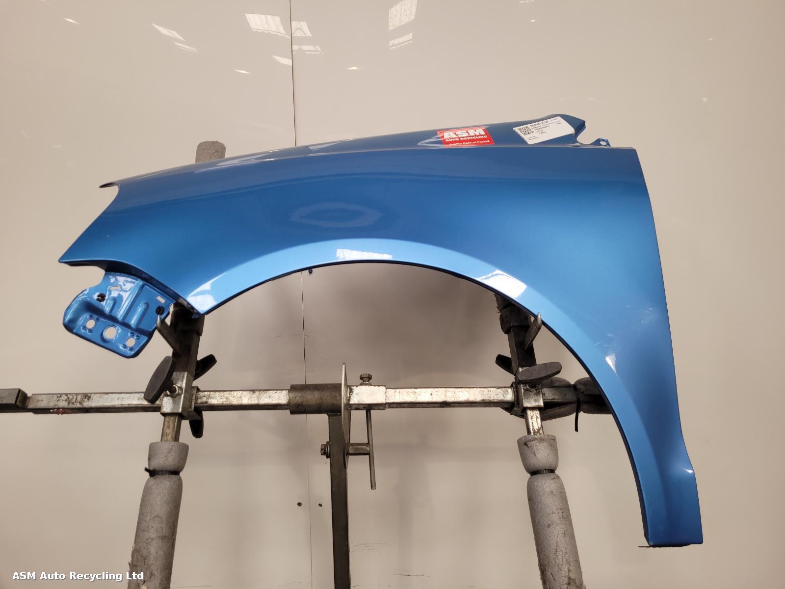 View Auto part L Wing Volkswagen Polo 2008