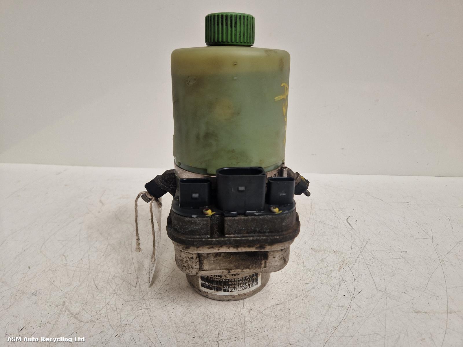 View Auto part Steering Pump Volkswagen Polo 2008