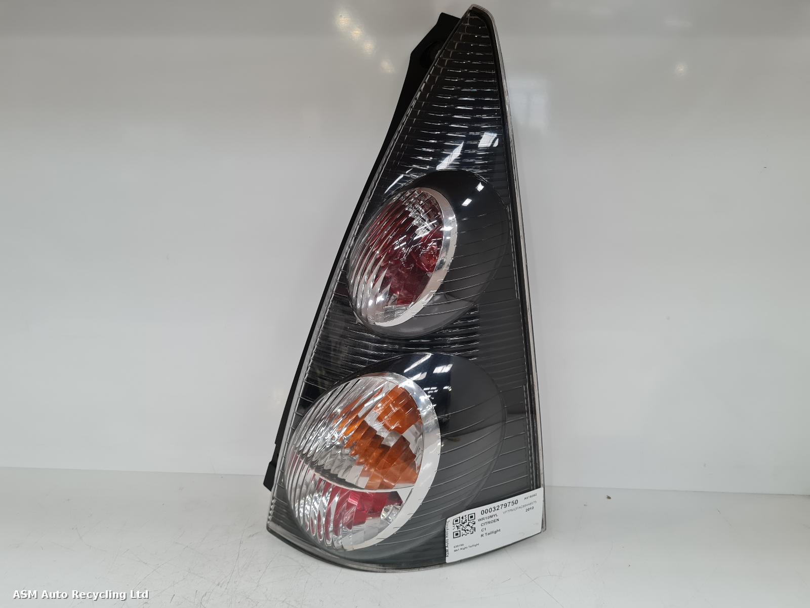 View Auto part R Taillight Citroen C1 2010