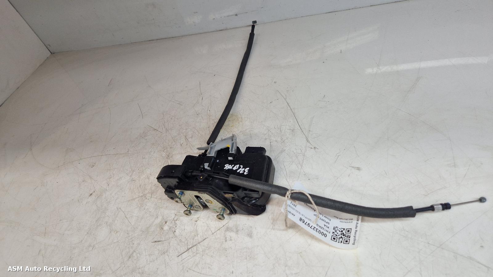 View Auto part Door Lock Assembly Kia Sportage 2013
