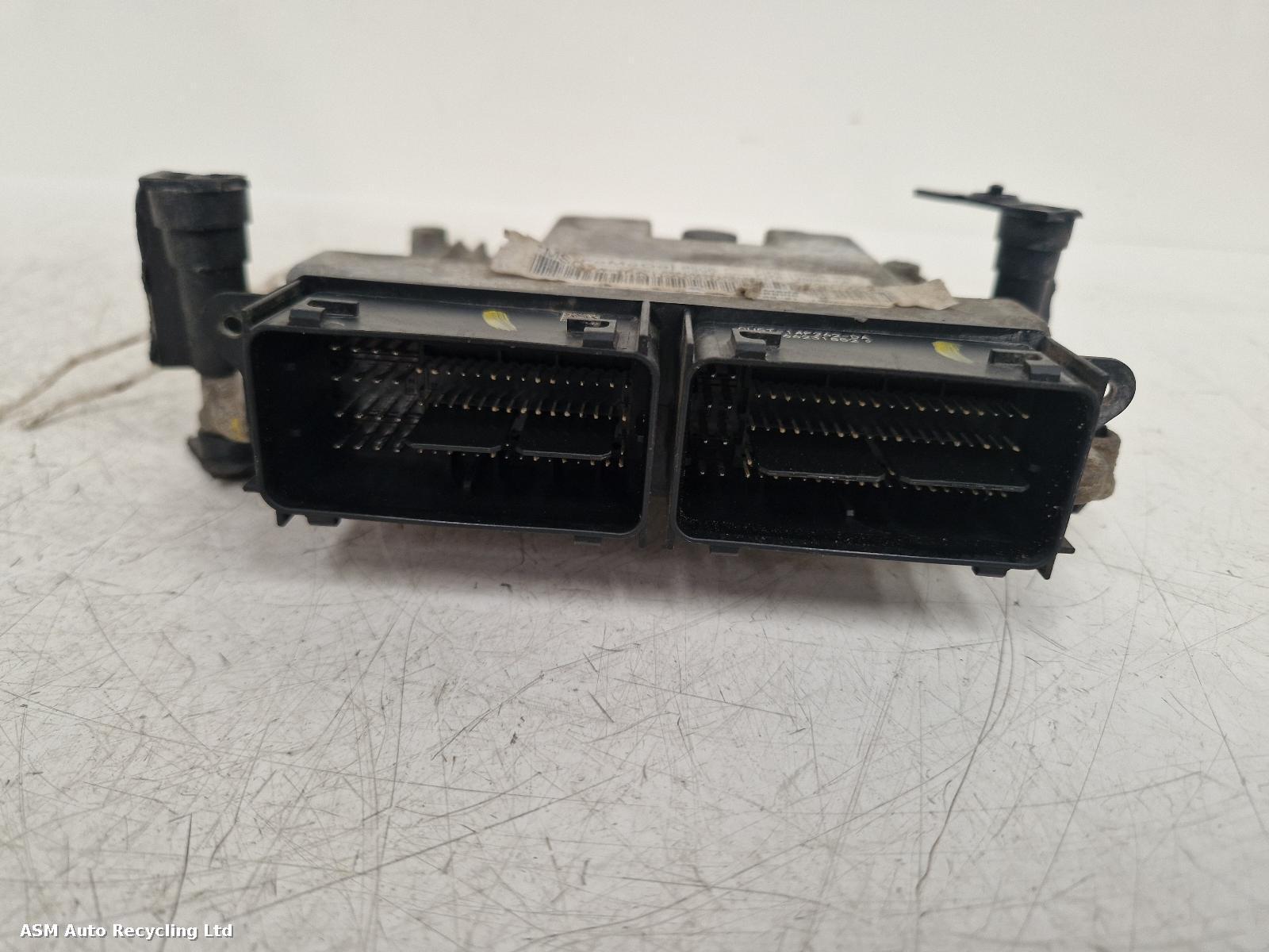 View Auto part ECU Ford Focus 2015
