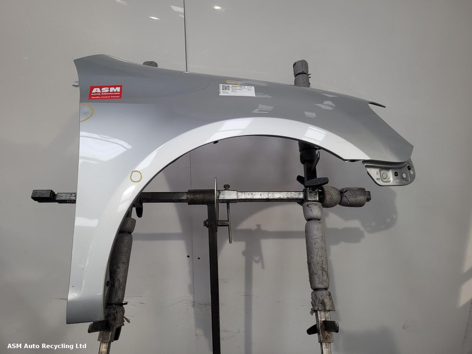 View Auto part R Wing Volkswagen Golf 2011