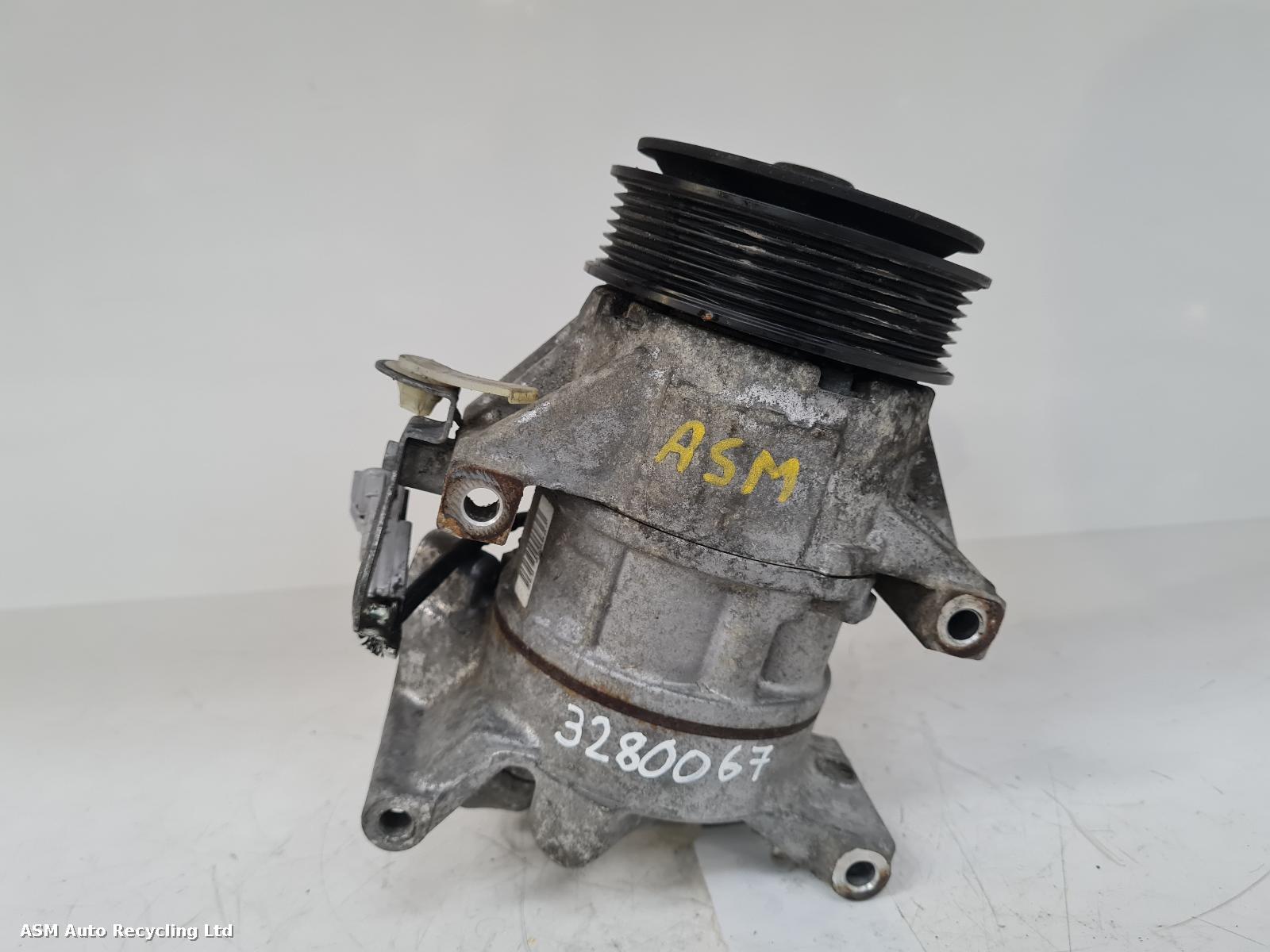 View Auto part Compressor Toyota Yaris 2006