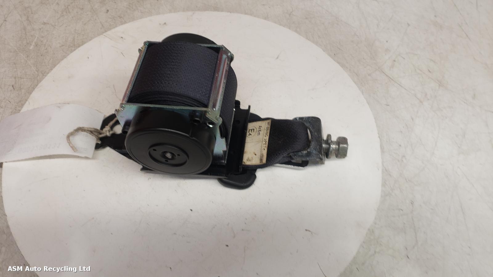 View Auto part Seat Belt Mitsubishi Asx 2012