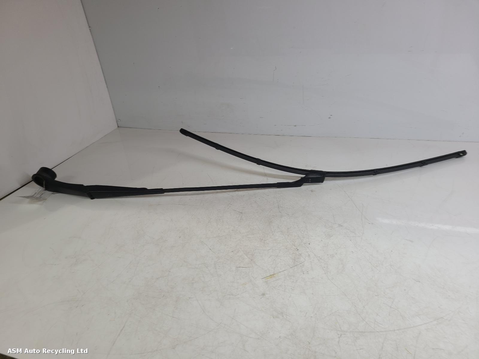 View Auto part Wiper Arm Ford Transit Custom 2015