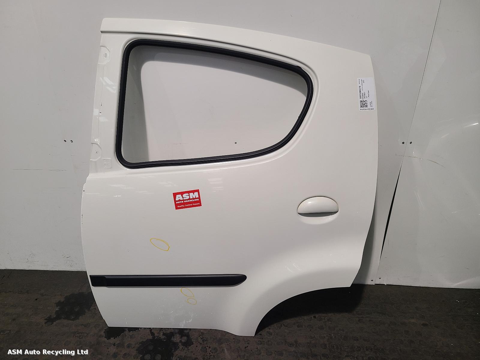 View Auto part L Rear Door Peugeot 107 2013