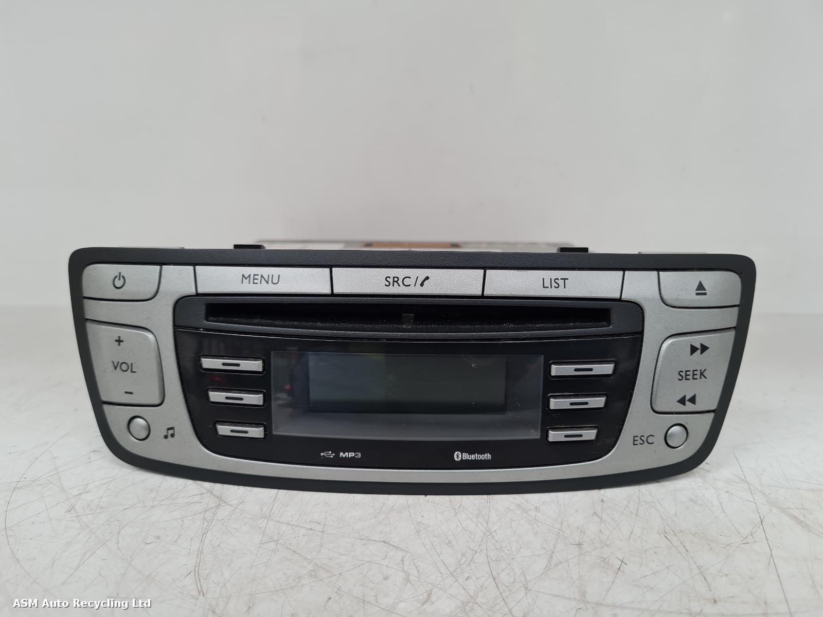 View Auto part A/V Equipment Peugeot 107 2013