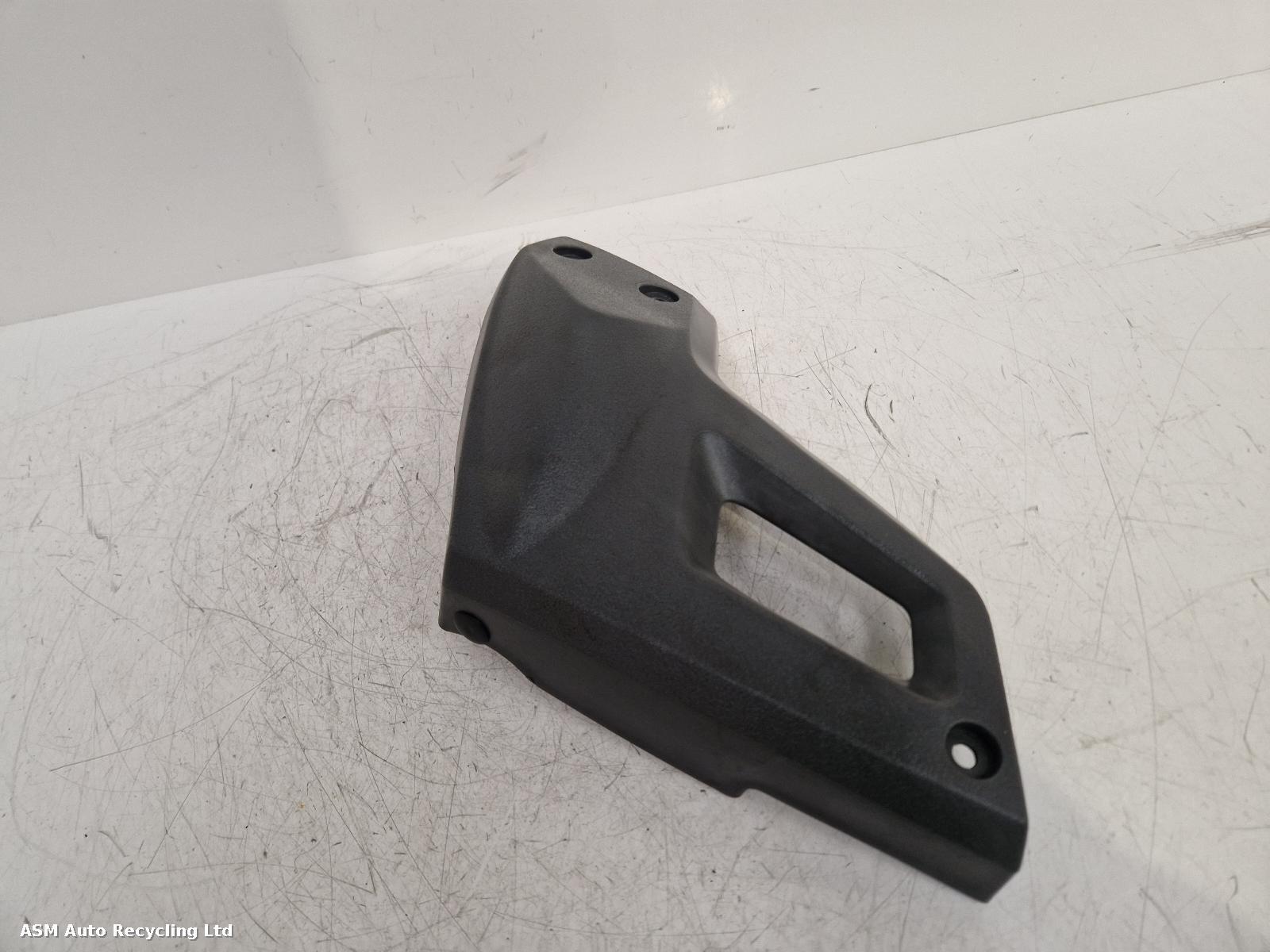 View Auto part Side Panel Right Yamaha Xt660z 2008