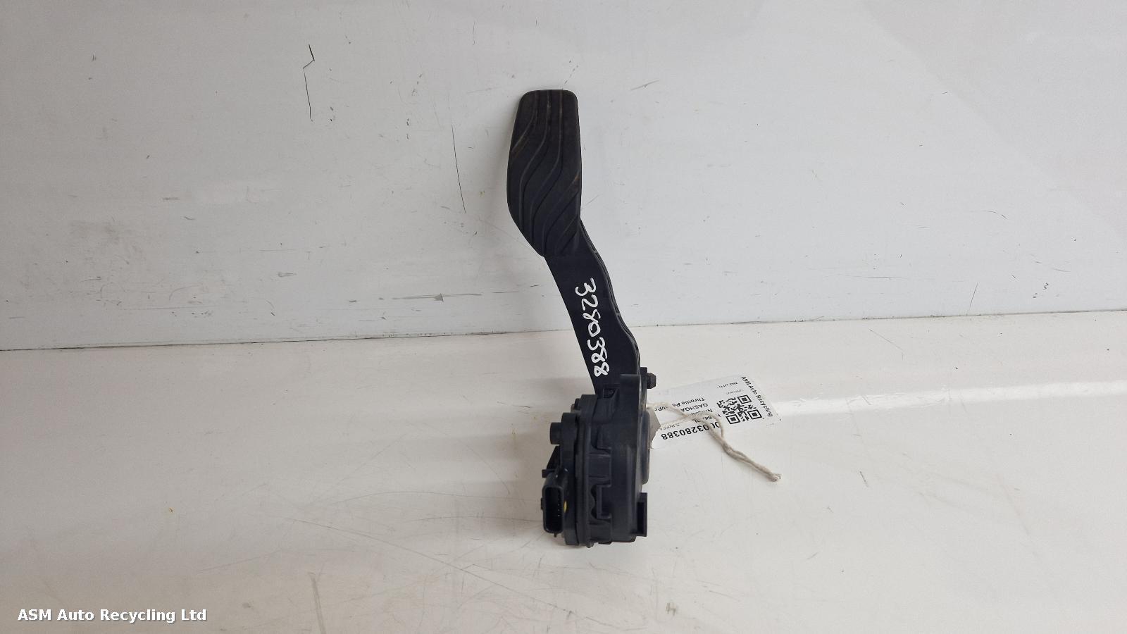 View Auto part Pedal Potentiometer Nissan Qashqai 2014