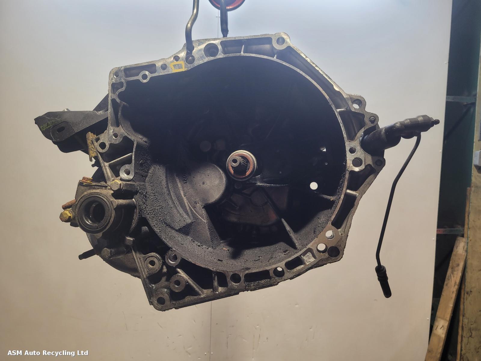 View Auto part Gearbox Peugeot Partner 2010