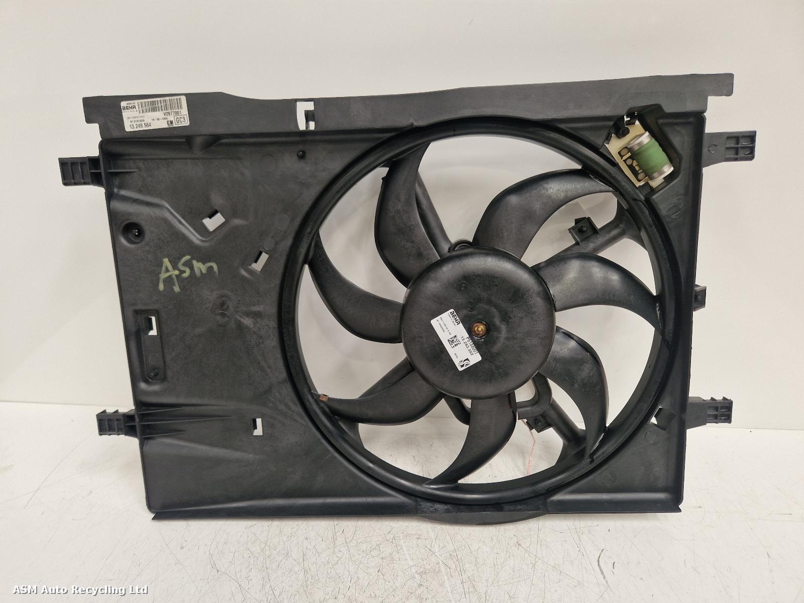 View Auto part Engine Cooling Motor Vauxhall Corsa 2011