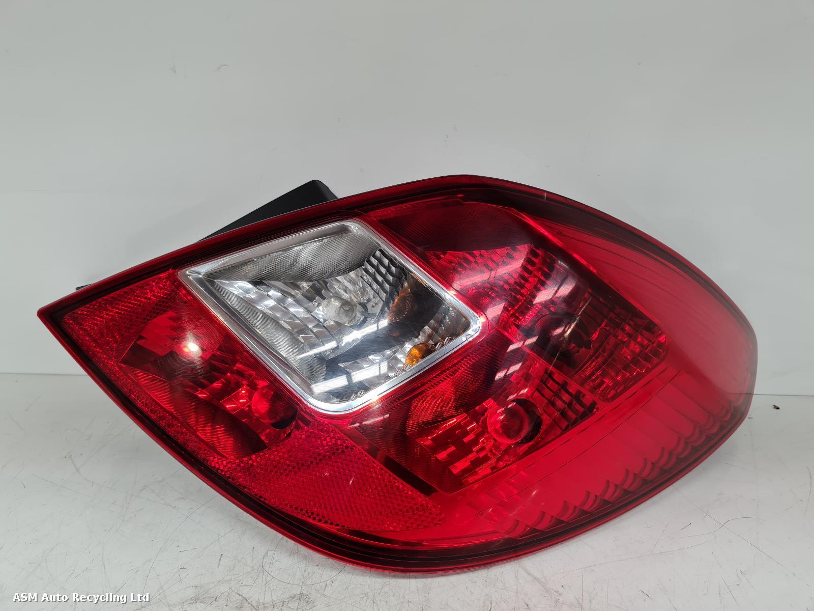 View Auto part R Taillight Vauxhall Corsa 2011