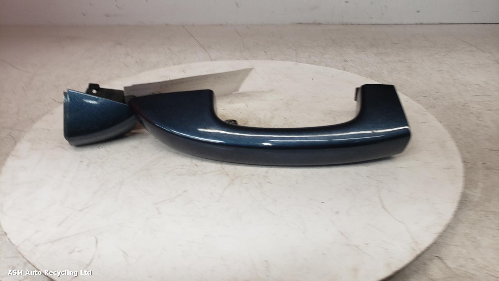 View Auto part Door Handle Volkswagen Golf 2010