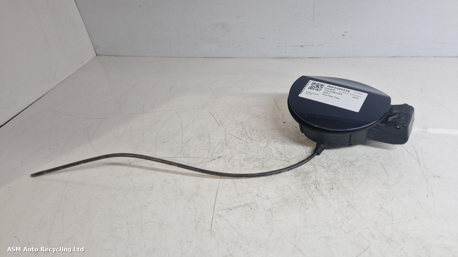 View Auto part Fuel Filler Flap Volkswagen Golf 2010