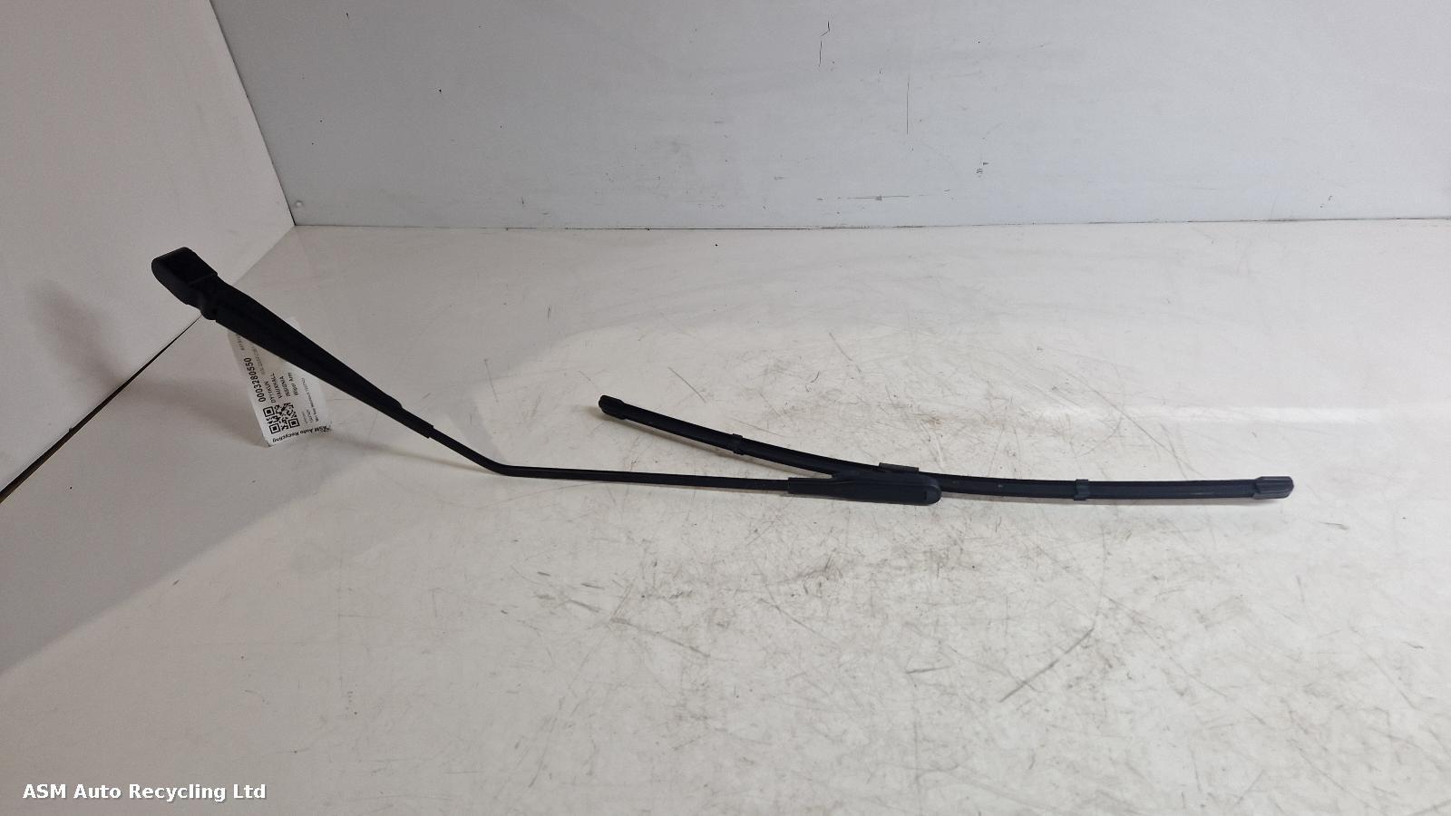 View Auto part Wiper Arm Vauxhall Insignia 2011