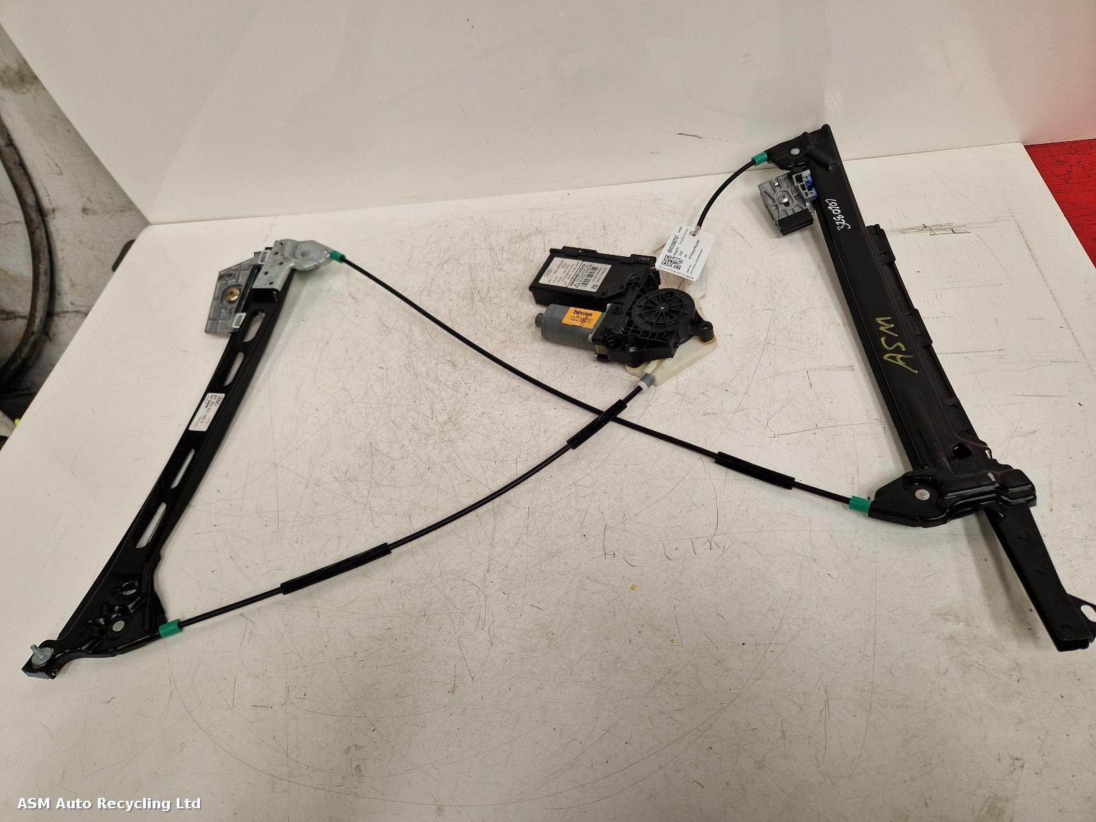 View Auto part RF Window Regulator Audi A4 2006
