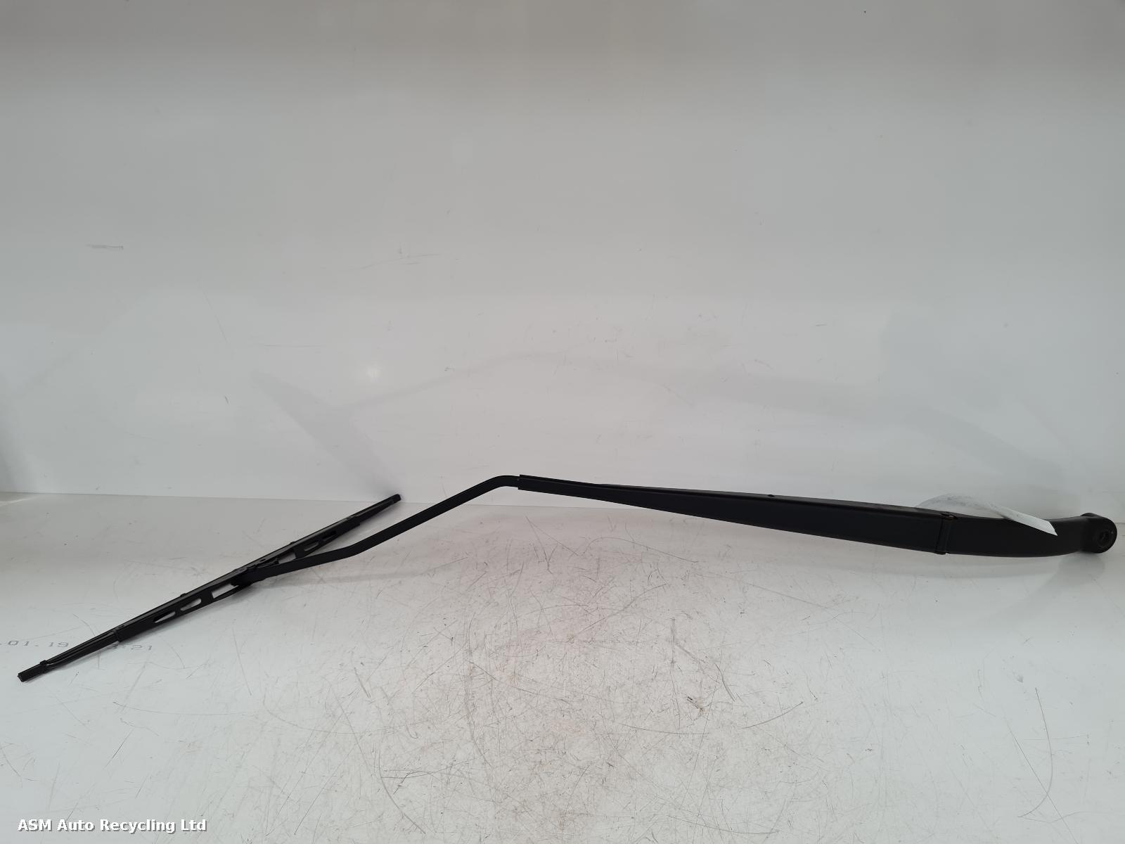 View Auto part Wiper Arm Honda Jazz 2010