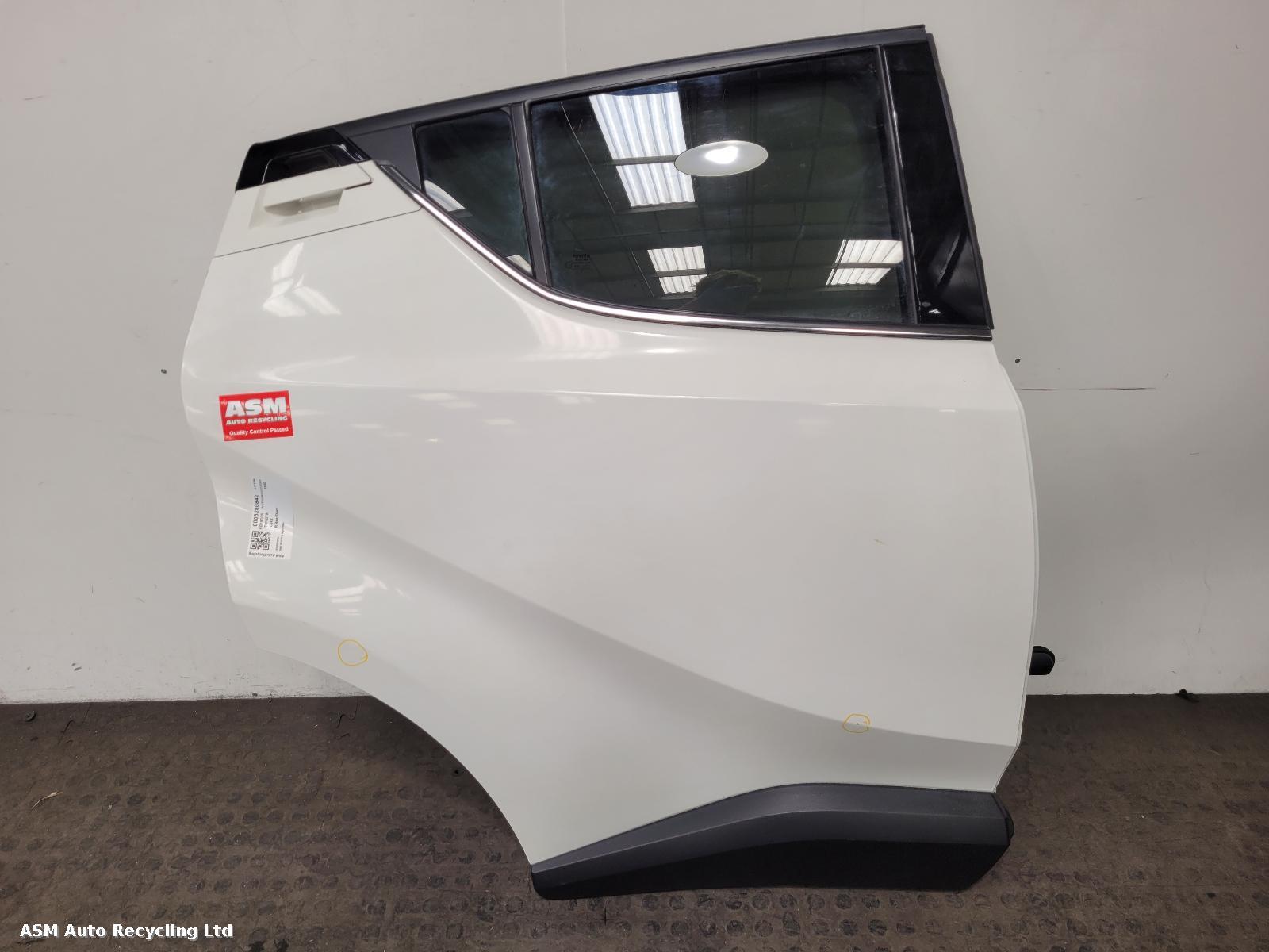 View Auto part R Rear Door Toyota C-hr 2020