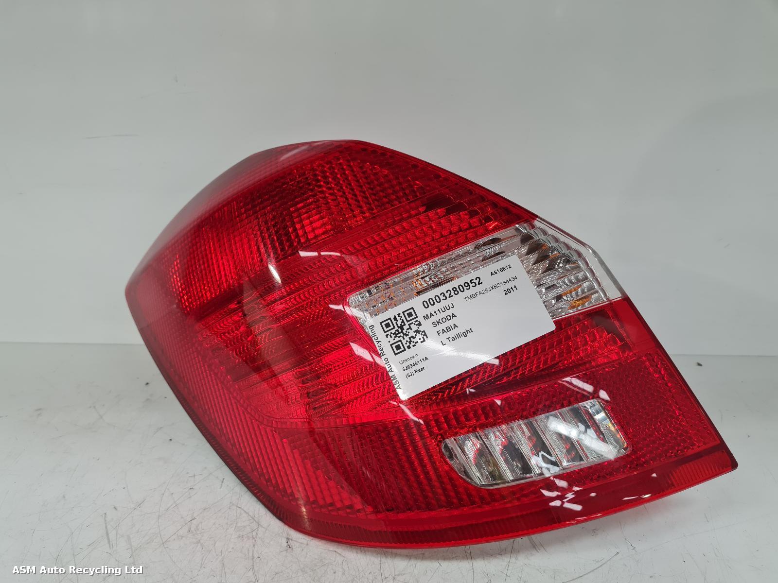 View Auto part L Taillight Skoda Fabia 2011