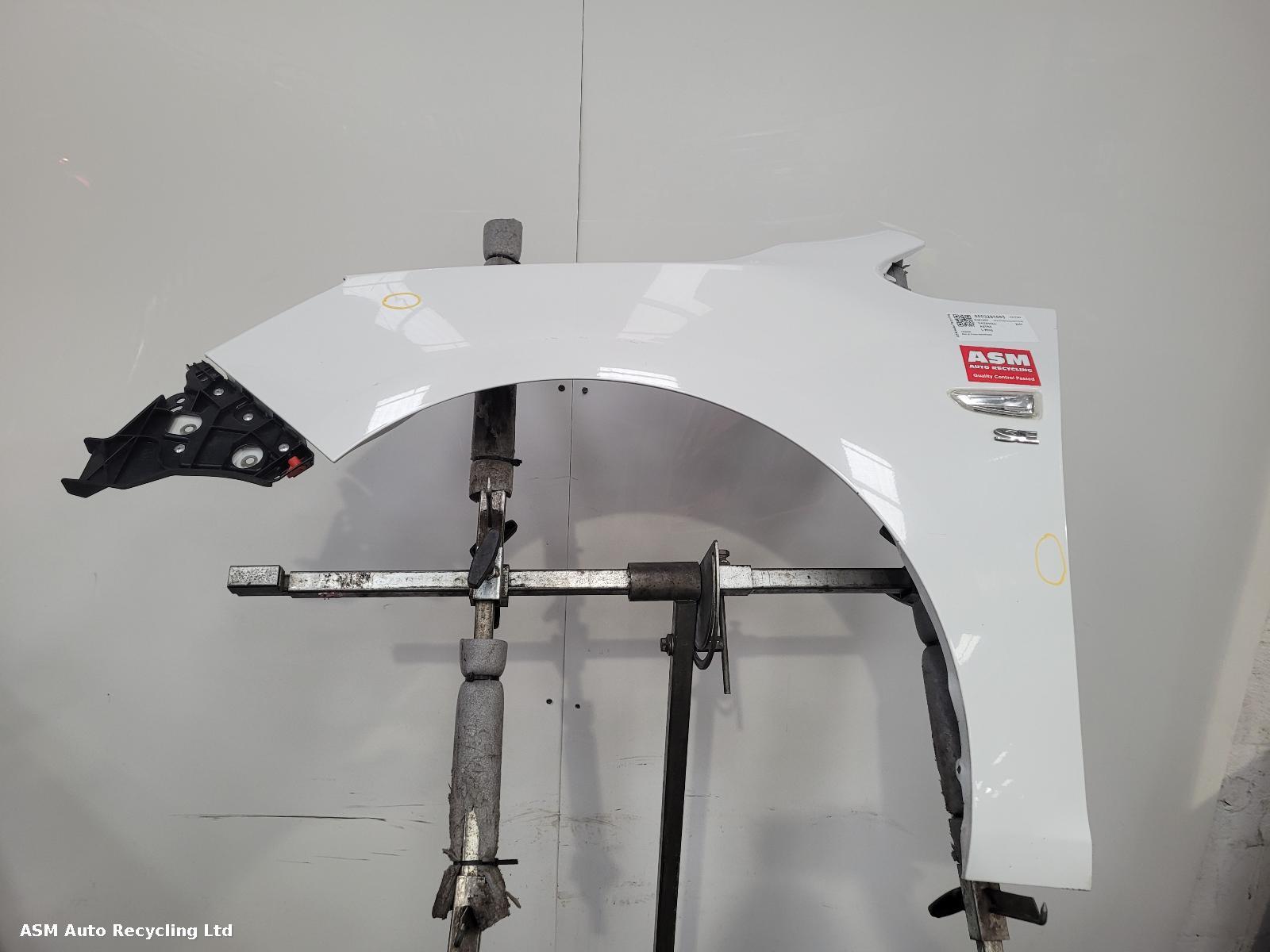 View Auto part L Wing Vauxhall Astra 2011
