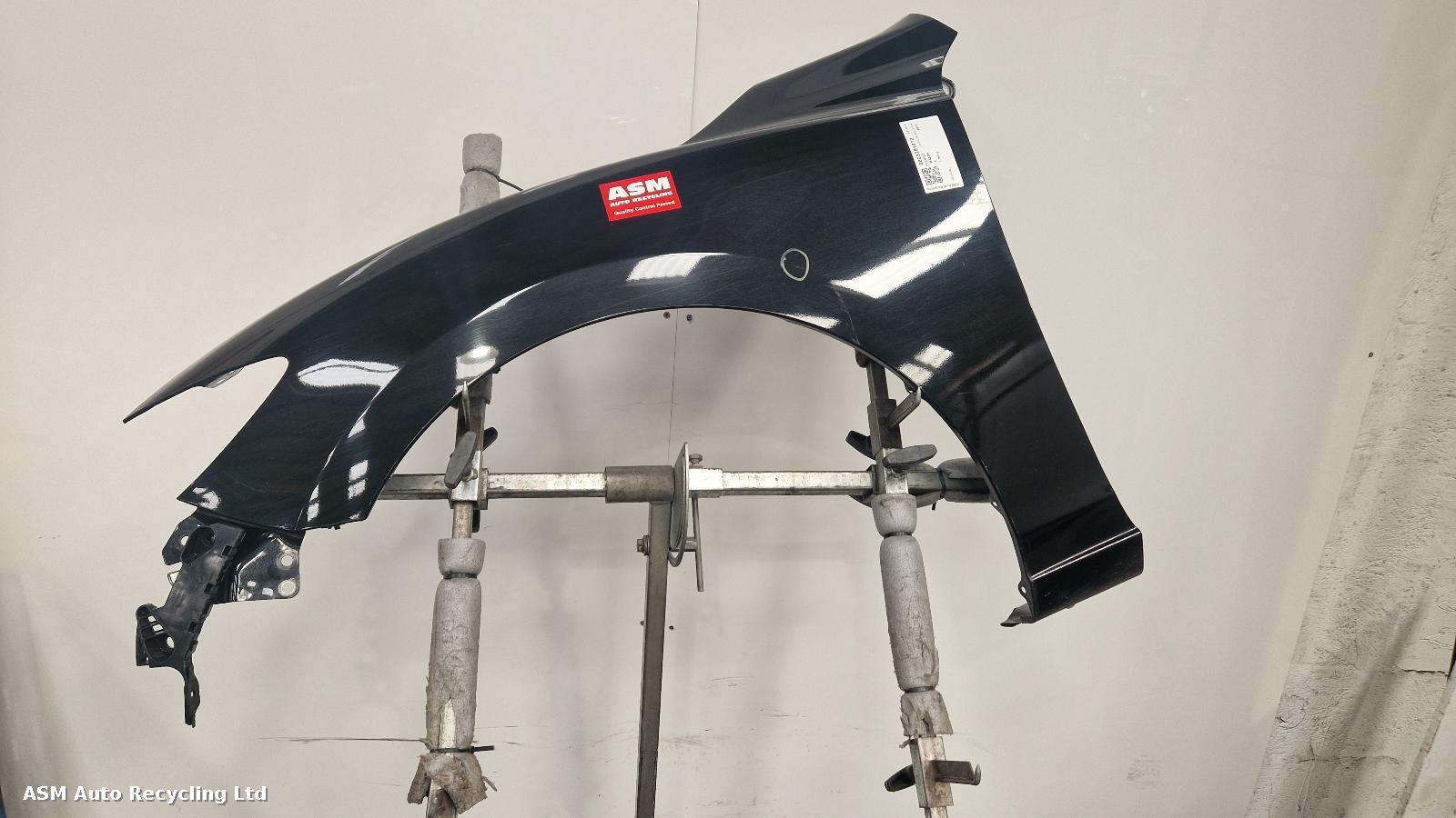View Auto part L Wing Mazda 6  2015