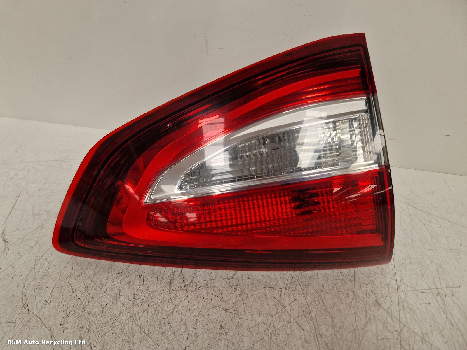 View Auto part L Taillight Ford Focus C Max 2016