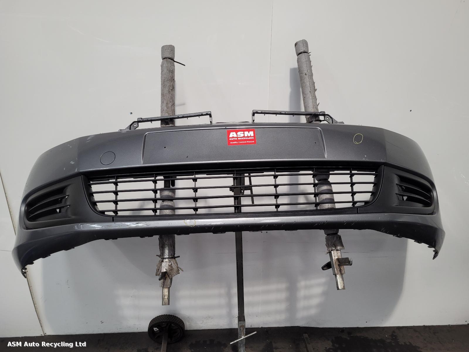 View Auto part Front Bumper Volkswagen Golf 2009