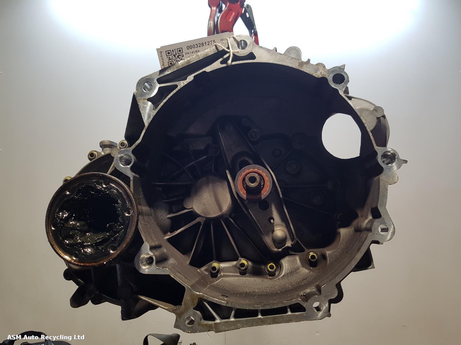 View Auto part Gearbox Volkswagen Golf 2014