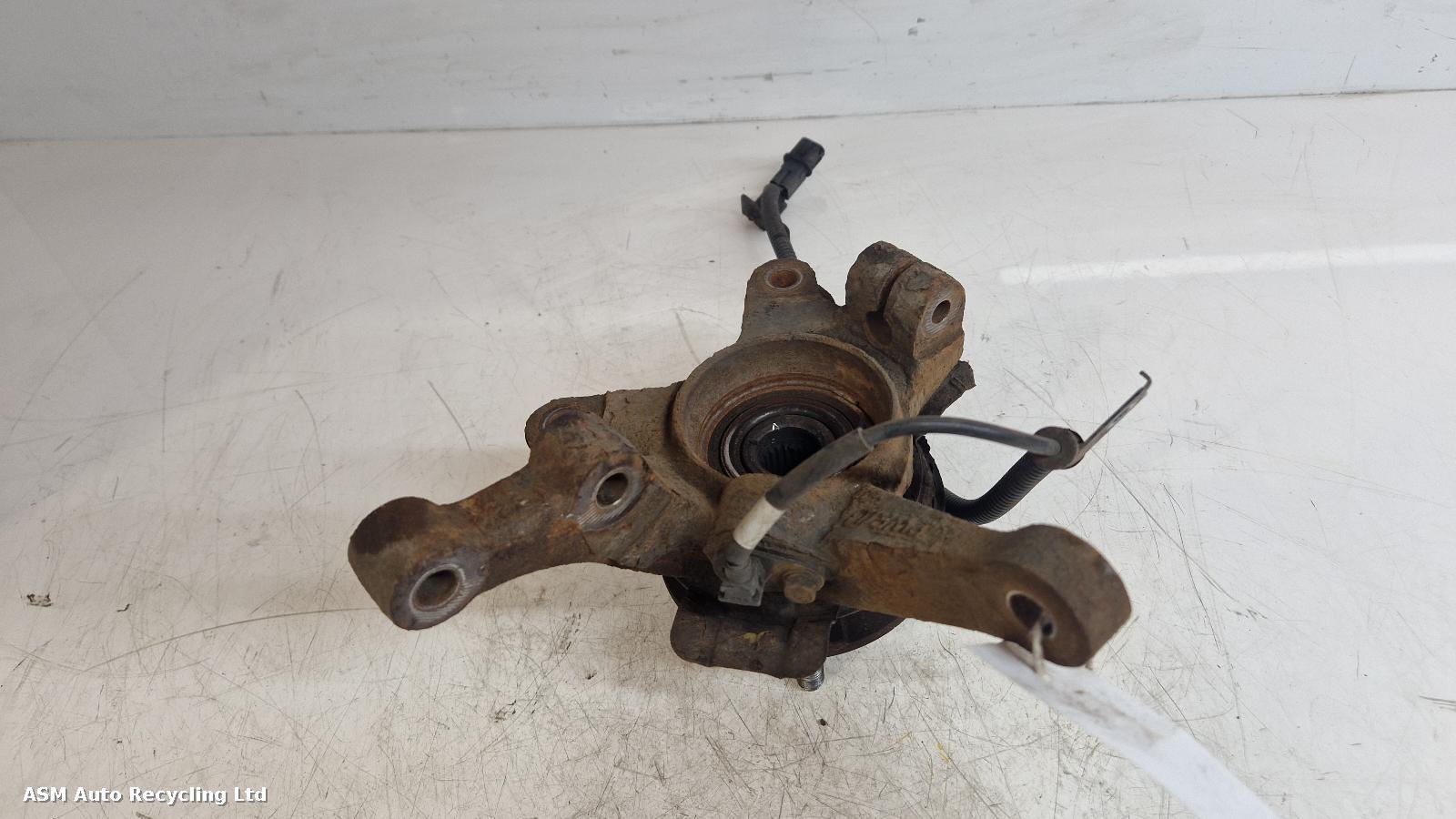 View Auto part LF Hub/Stub Axle Assembly Hyundai I10 2011