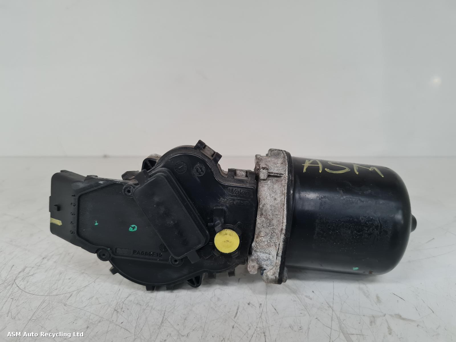 View Auto part Wiper Motor Front Dacia Sandero Stepway 2016