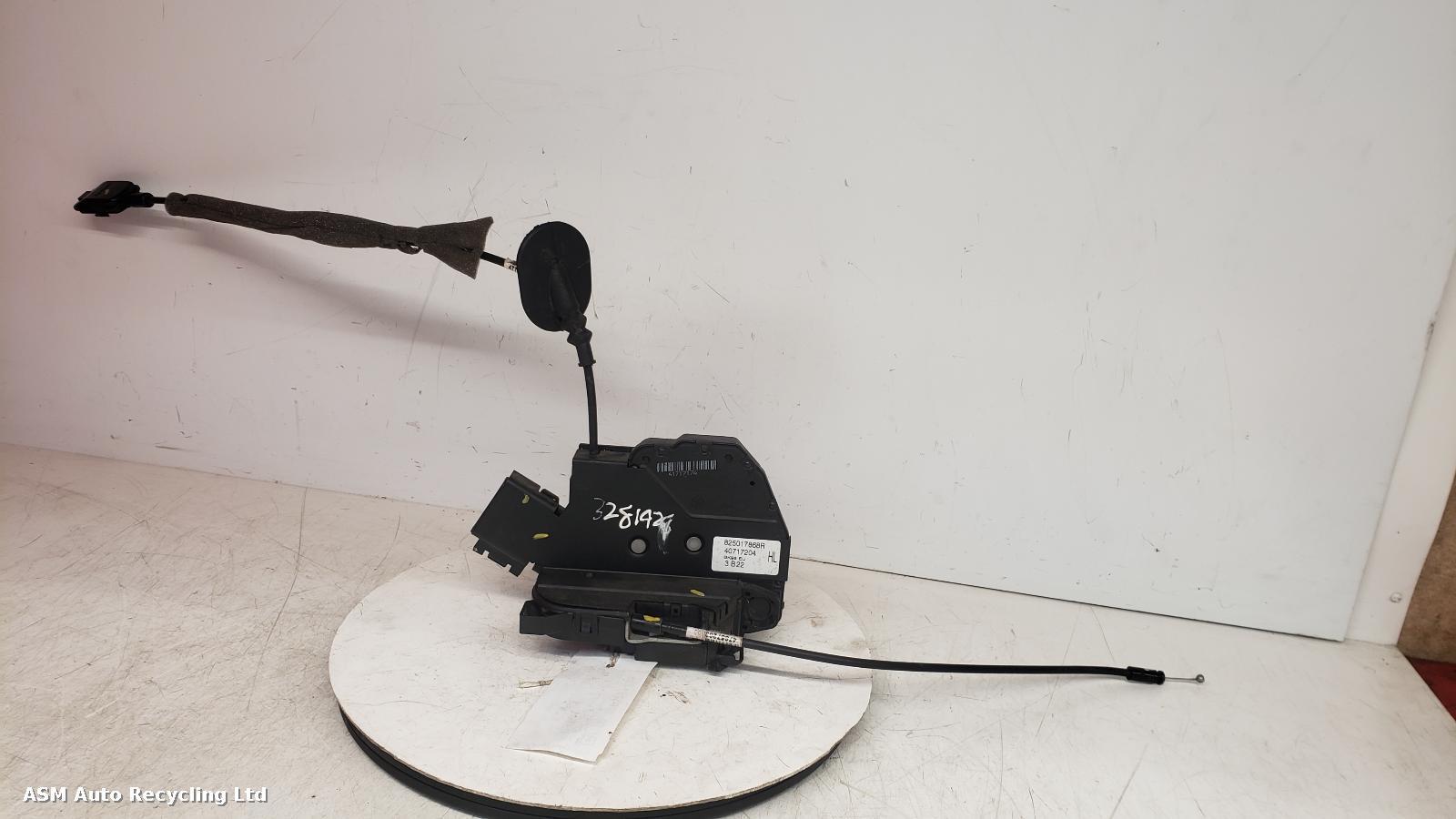 View Auto part Door Lock Assembly Renault Clio 2013
