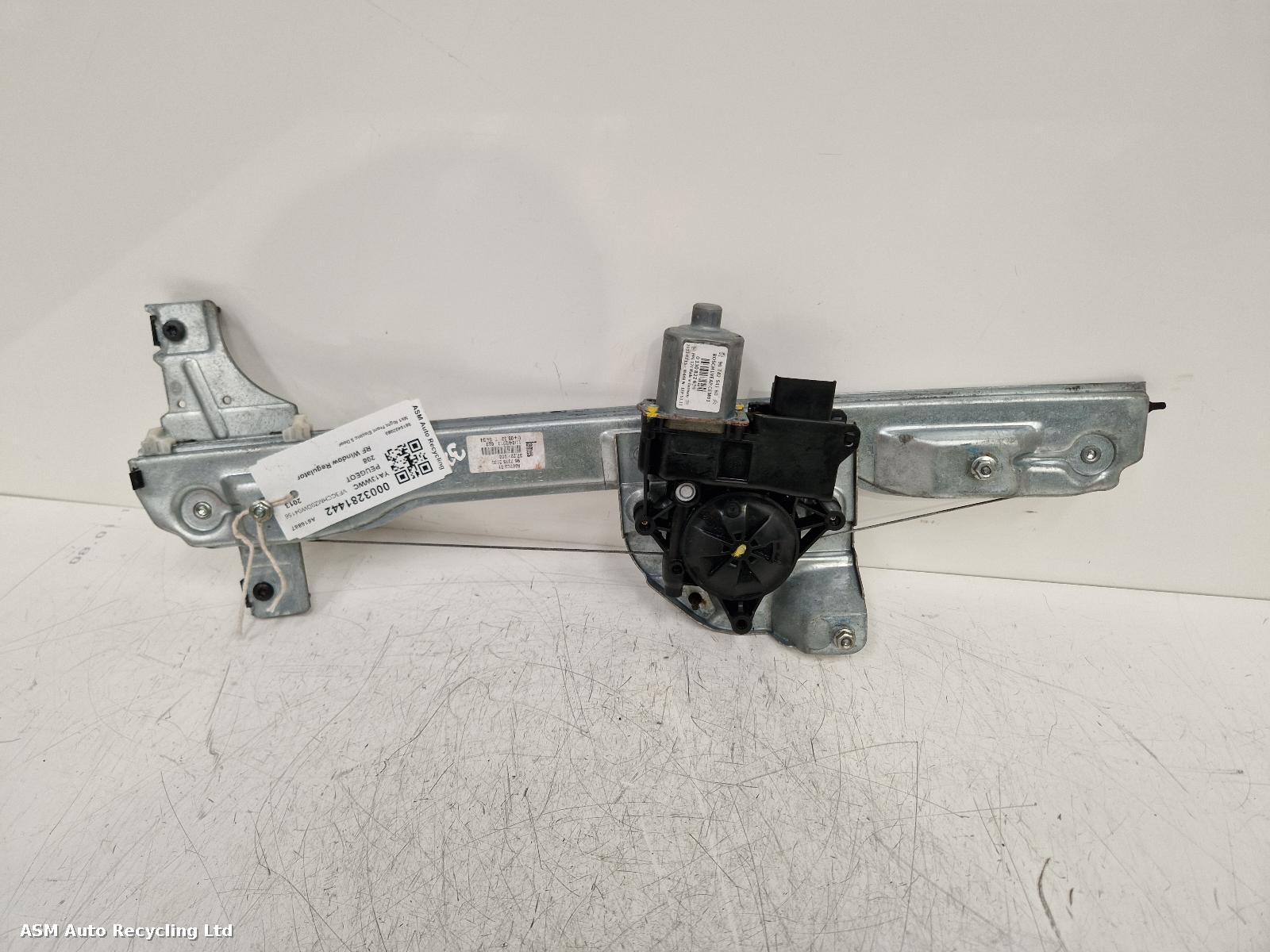 View Auto part RF Window Regulator Peugeot 208 2013