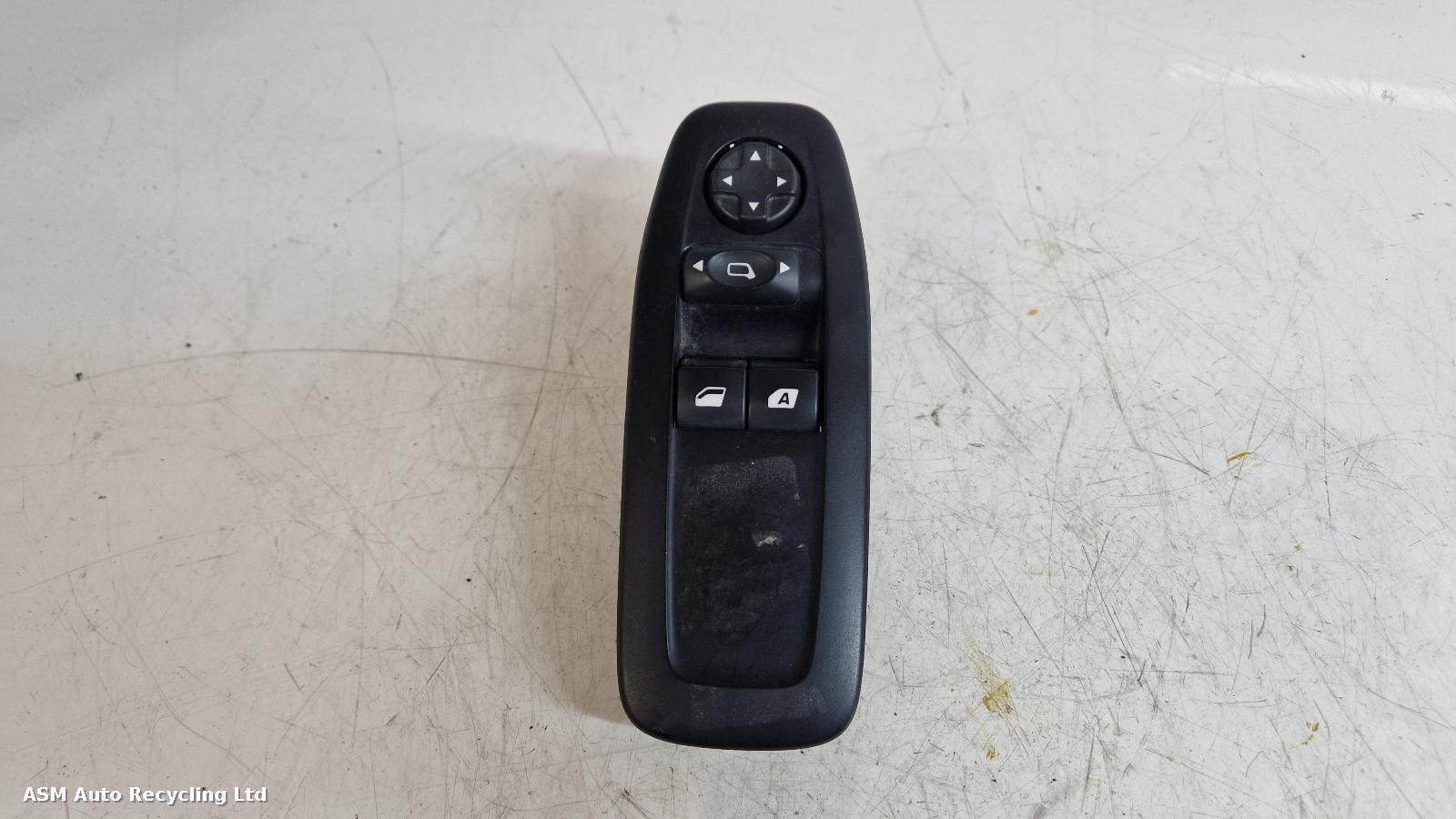 View Auto part Elect. Window Switch Peugeot 208 2013
