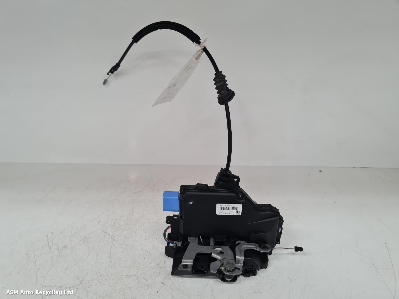 View Auto part Door Lock Assembly Skoda Octavia 2012