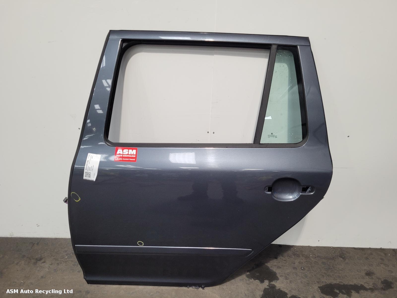 View Auto part L Rear Door Skoda Octavia 2012