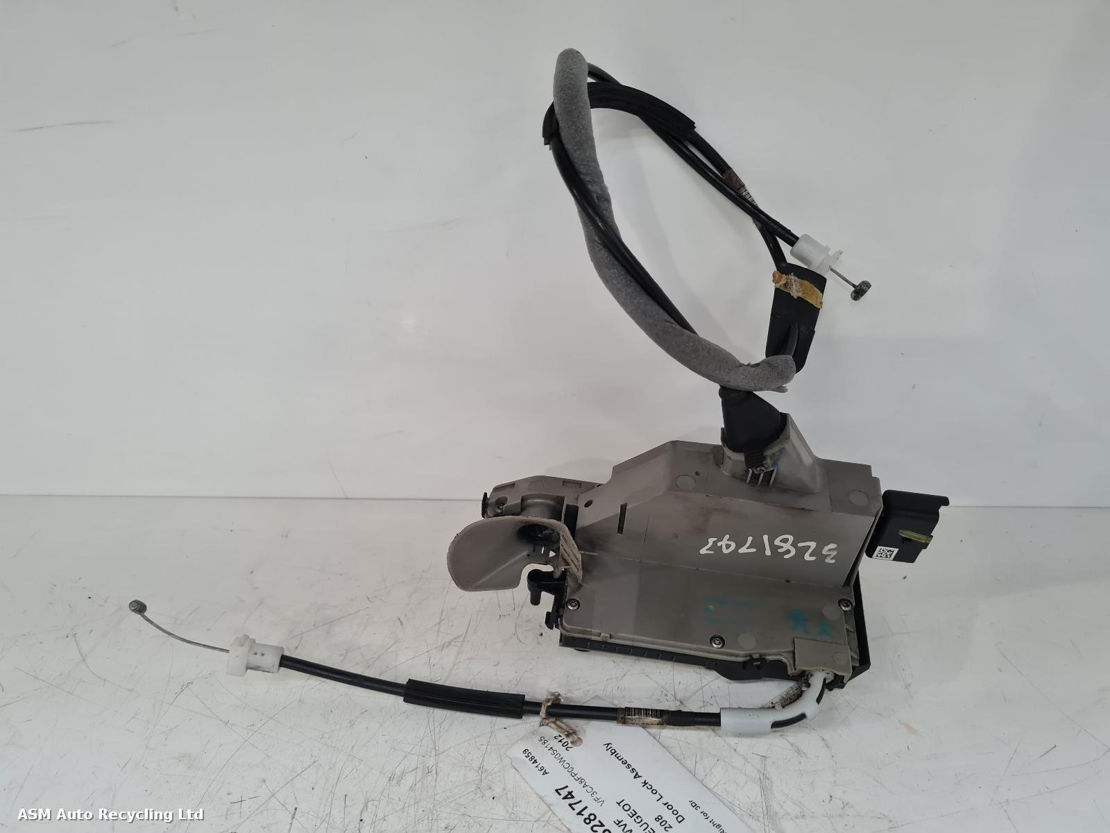 View Auto part Door Lock Assembly Peugeot 208 2012