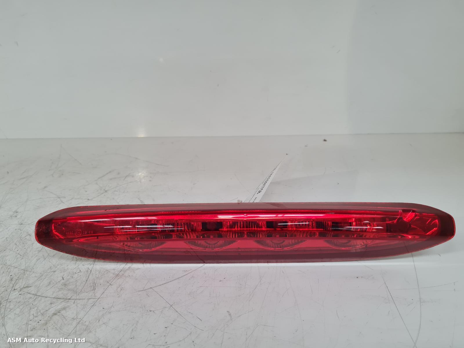 View Auto part High Level Stop Light Peugeot 208 2012