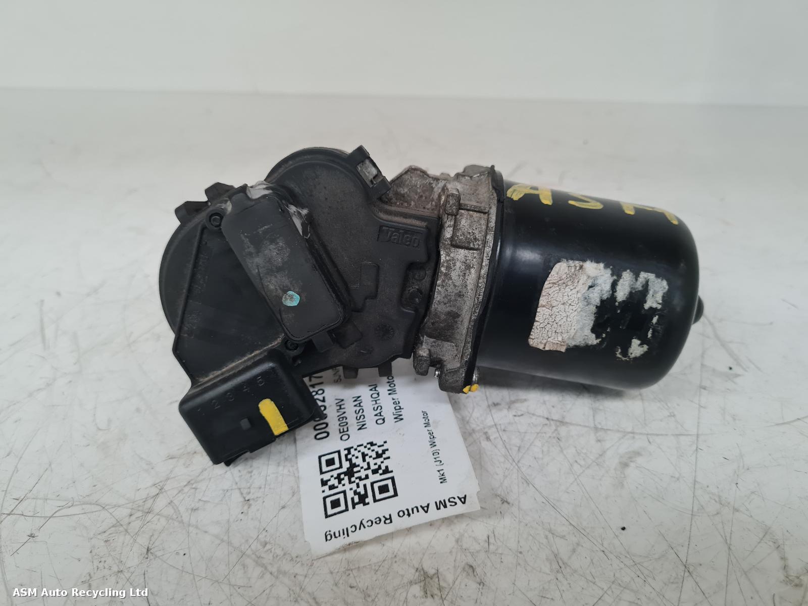 View Auto part Wiper Motor Front Nissan Qashqai 2009